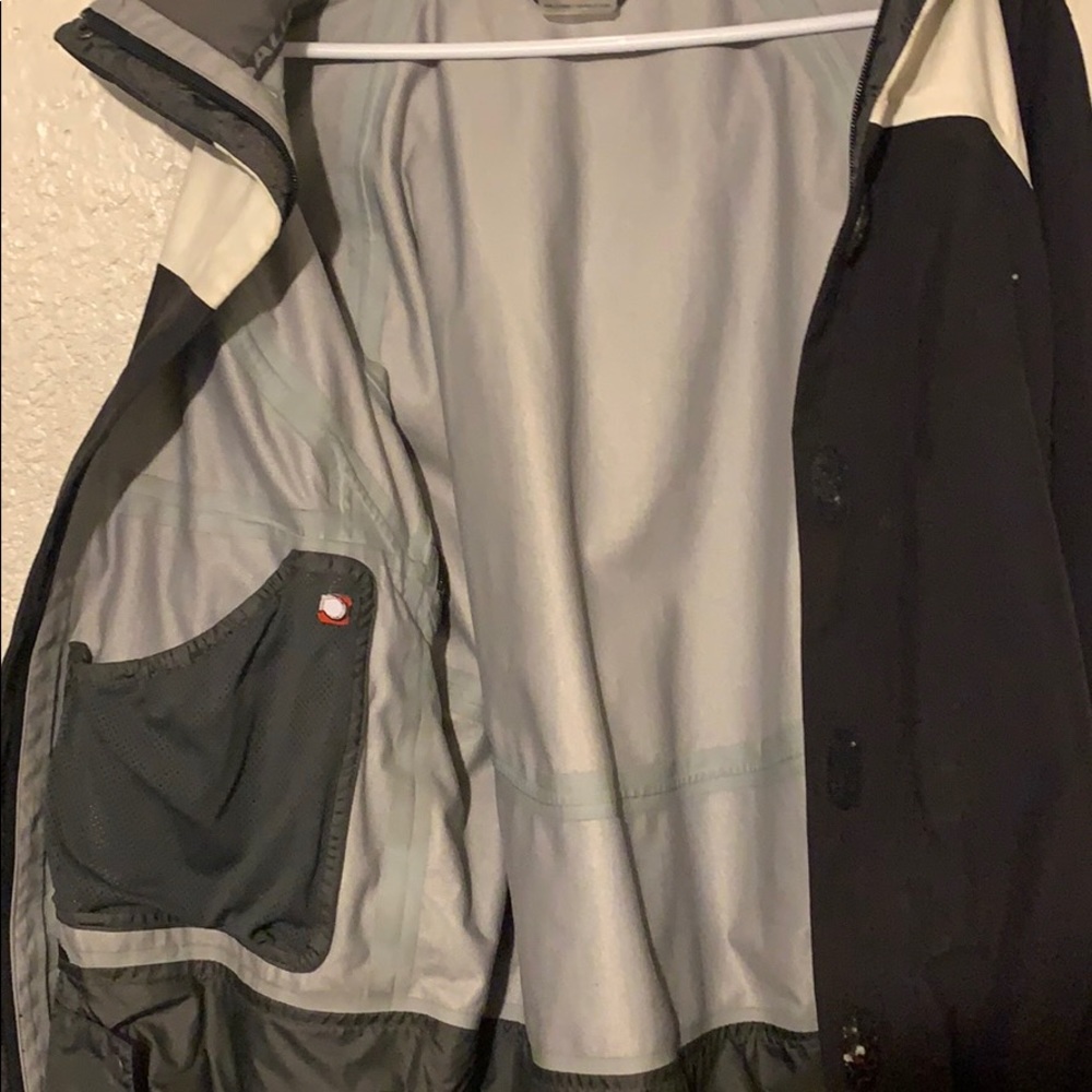 Salomon Shell Ski Jacket - image 5